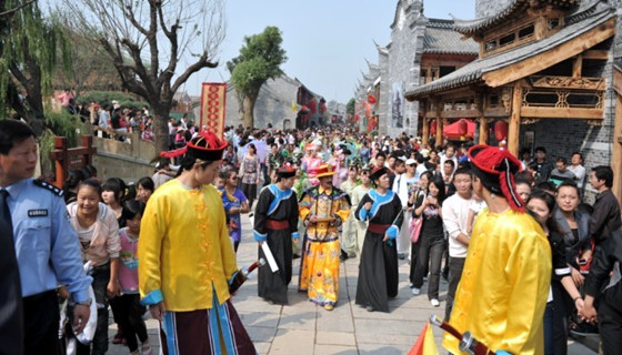<a href='https://www.0632jj.cn/gcylxm/348.html' target='_blank'><u>乾隆巡游台儿庄</u></a>古城