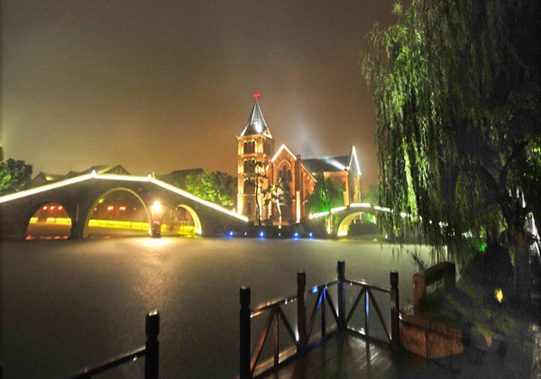 台儿庄古城夜景