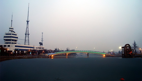 台儿庄运河夜景