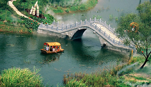 微山湖红荷湿地 台儿庄古城二日游景点微山湖红荷湿地