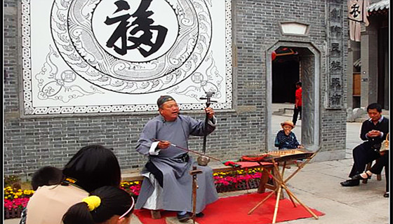 琴书表演 台儿庄古城旅游攻略之琴书表演
