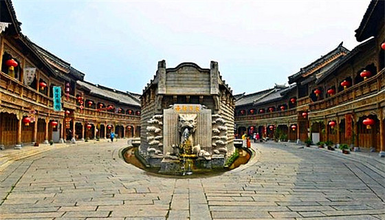 印象深的台儿庄古城旅游景点之【<a href='https://www.0632jj.cn/tezjd/238.html' target='_blank'><u>船形街</u></a>】