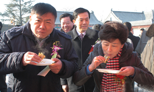 枣庄旅游景点简介铁道游击队影视城名吃—菜煎饼 枣庄旅游景点简介铁道游击队影视城名吃—菜煎饼