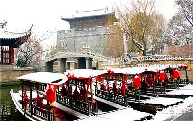台儿庄古城雪景-古城的<a href='https://www.0632jj.cn/tezjd/91.html' target='_blank'><u>安澜门</u></a>