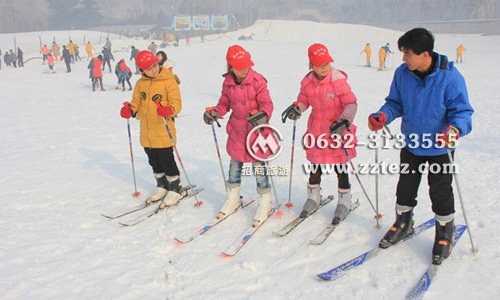 常州到台儿庄自驾游玩台儿庄古城滑雪场