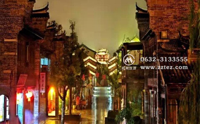 雨中的台儿庄古城 别样的旅游体验