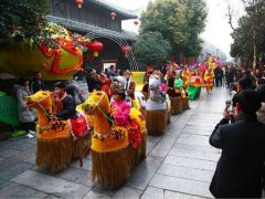 高铁行铁道游击队影视城+台儿庄古城2天