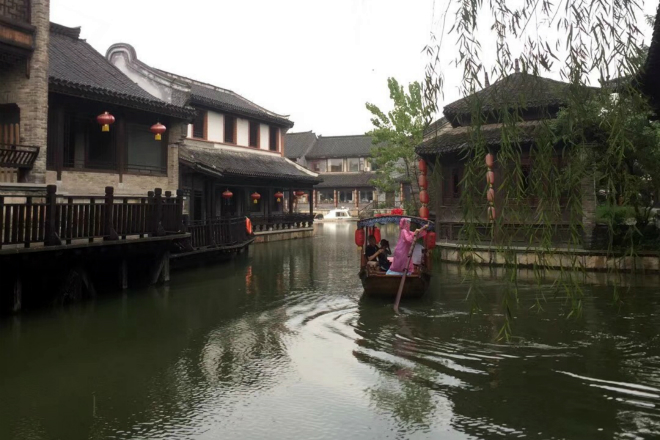 <a href='https://www.0632jj.cn/tezzs/' target='_blank'><u>台儿庄古城住宿</u></a>门票团购