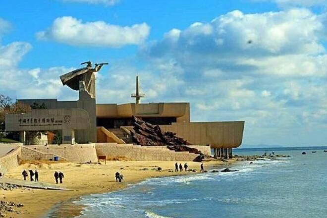 山东省威海刘公岛红色教育基地_山东省威海刘公岛旅游风光