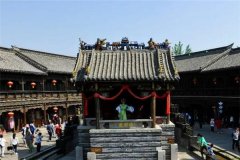 问：我是邹城市的办台儿庄古城年卡多少钱？