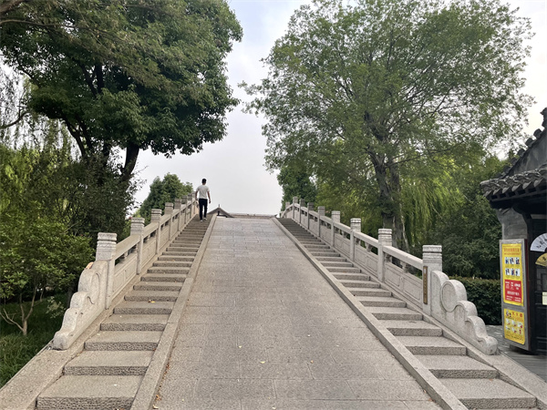 2022台儿庄古城乘船游