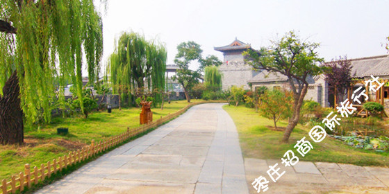台儿庄古城<a href='https://www.0632jj.cn/tezjd/91.html' target='_blank'><u>安澜门</u></a>景区