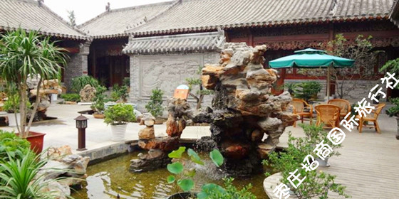 马可波罗驿馆庭院风光 台儿庄古城马可波罗驿馆的院落