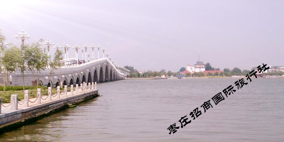 <a href='https://www.0632jj.cn/tezyh/' target='_blank'><u>台儿庄运河</u></a>风光