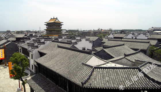 台儿庄古城鸟瞰图 <a href='https://www.0632jj.cn/' target='_blank'><u>台儿庄古城</u></a>全景图